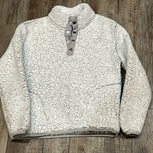 C&C California gray Sherpa pullover with pockets. Thick and warm. Like new.